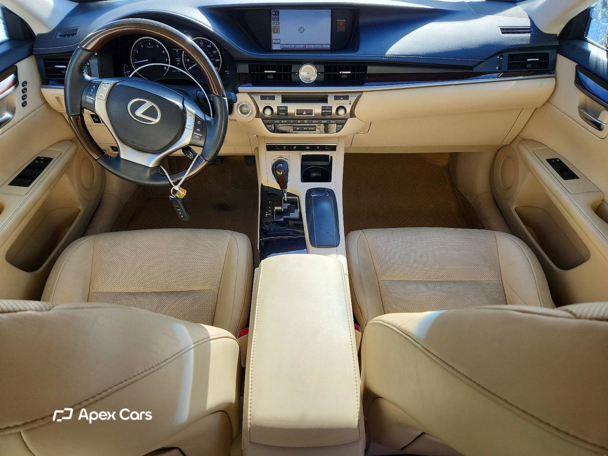 Lexus ES 2013
