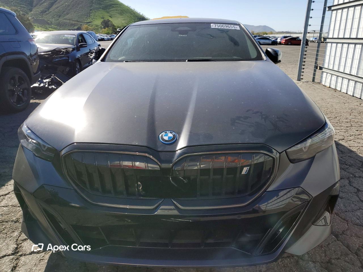 BMW i5 2024