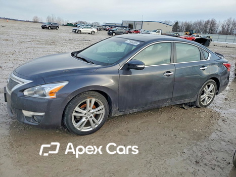 Nissan Altima 2013 - Image 1 of 13