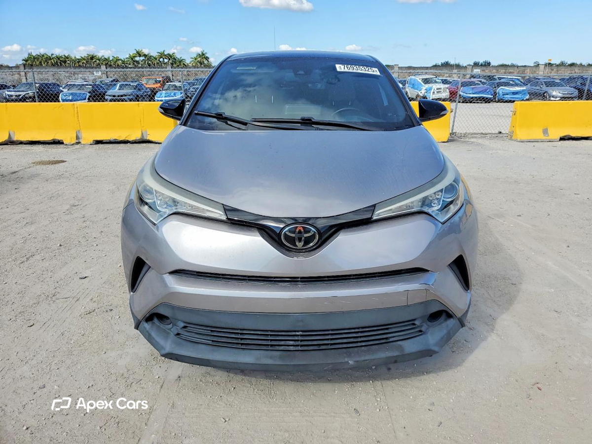 Toyota C-HR 2019