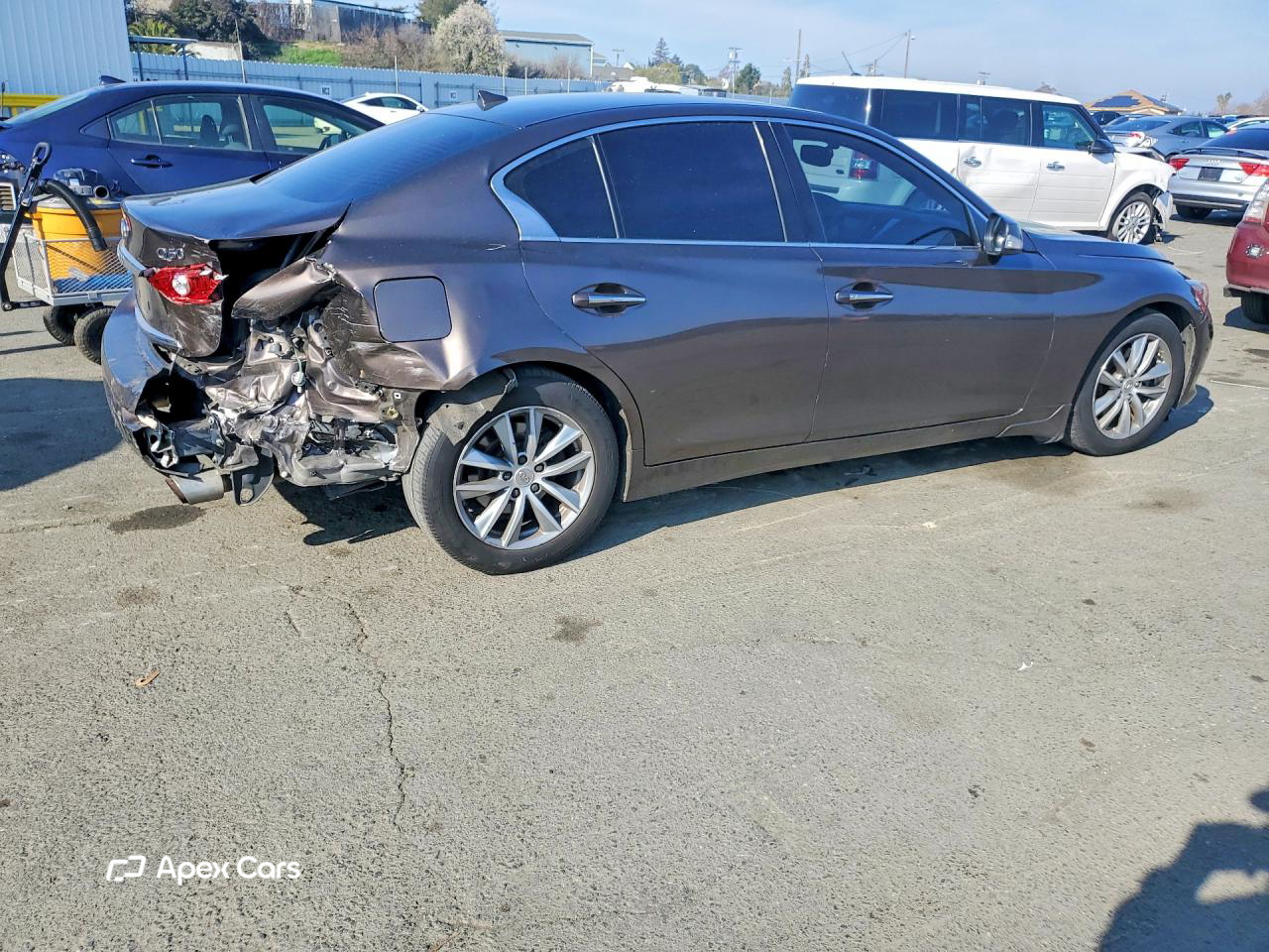 Infiniti Q50 2014