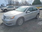 Chrysler 200 2011