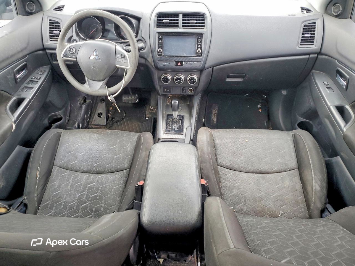 Mitsubishi Outlander 2020