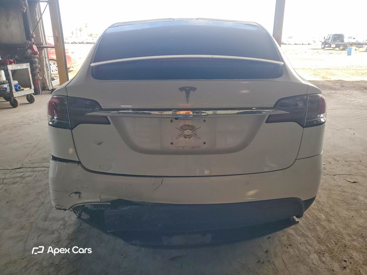 Tesla Model X 2018