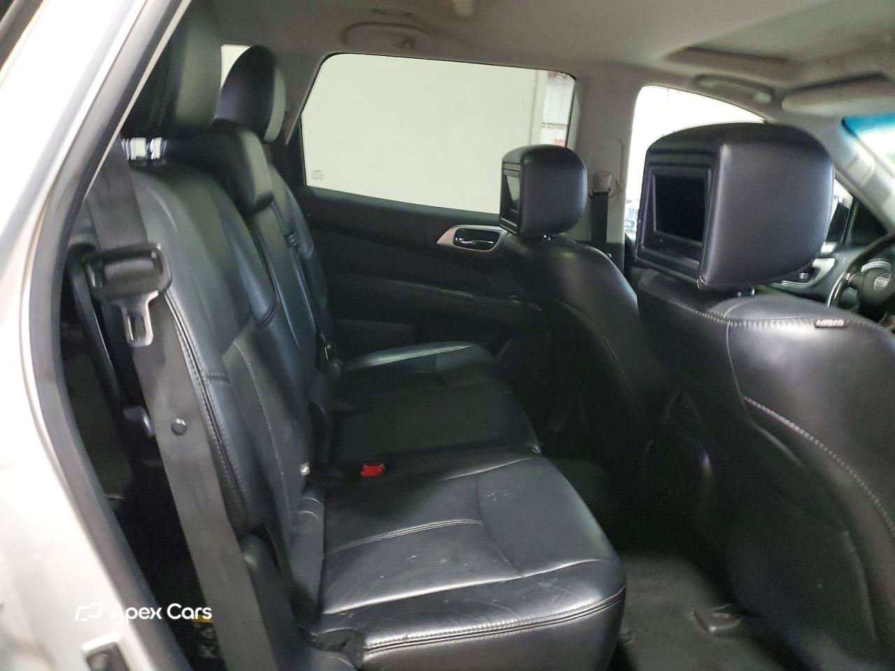 Nissan Pathfinder 2014