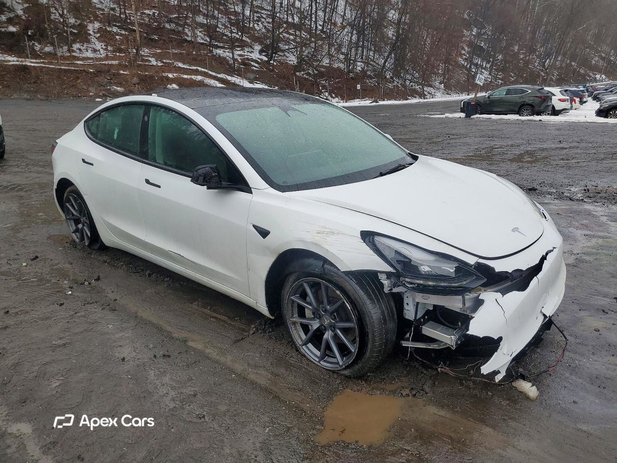 Tesla Model 3 2023