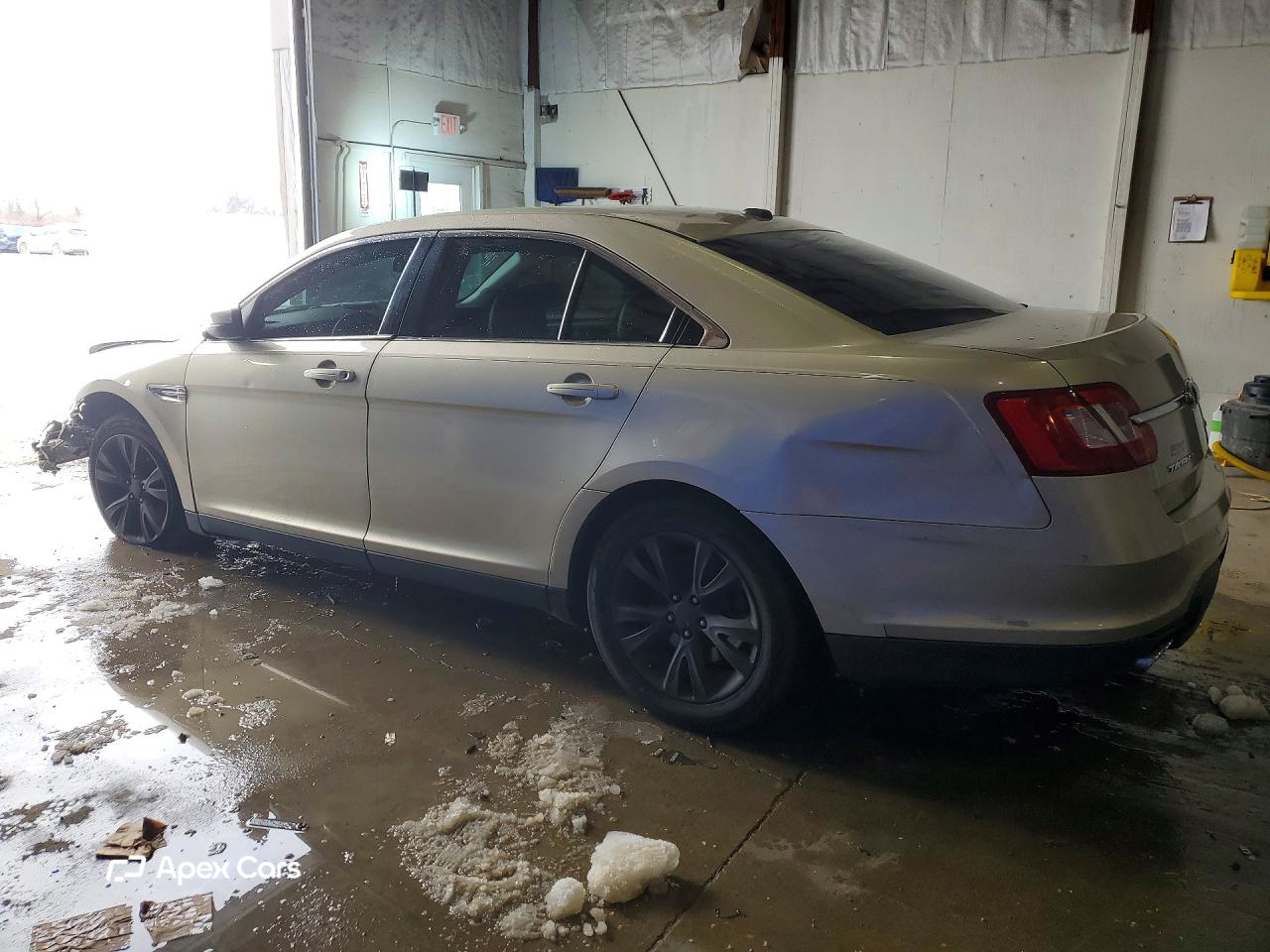 Ford Taurus 2010