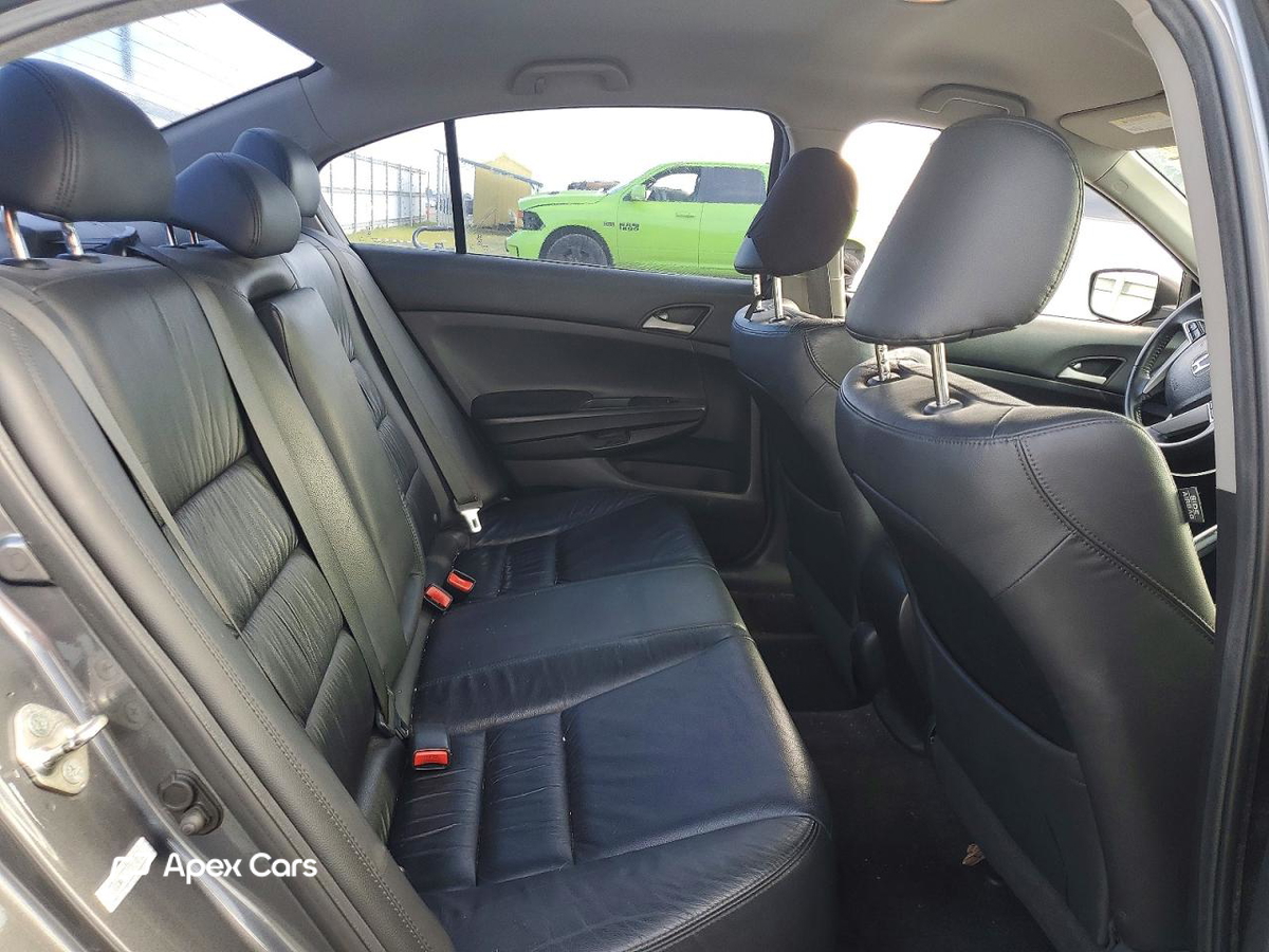 Honda Accord 2012