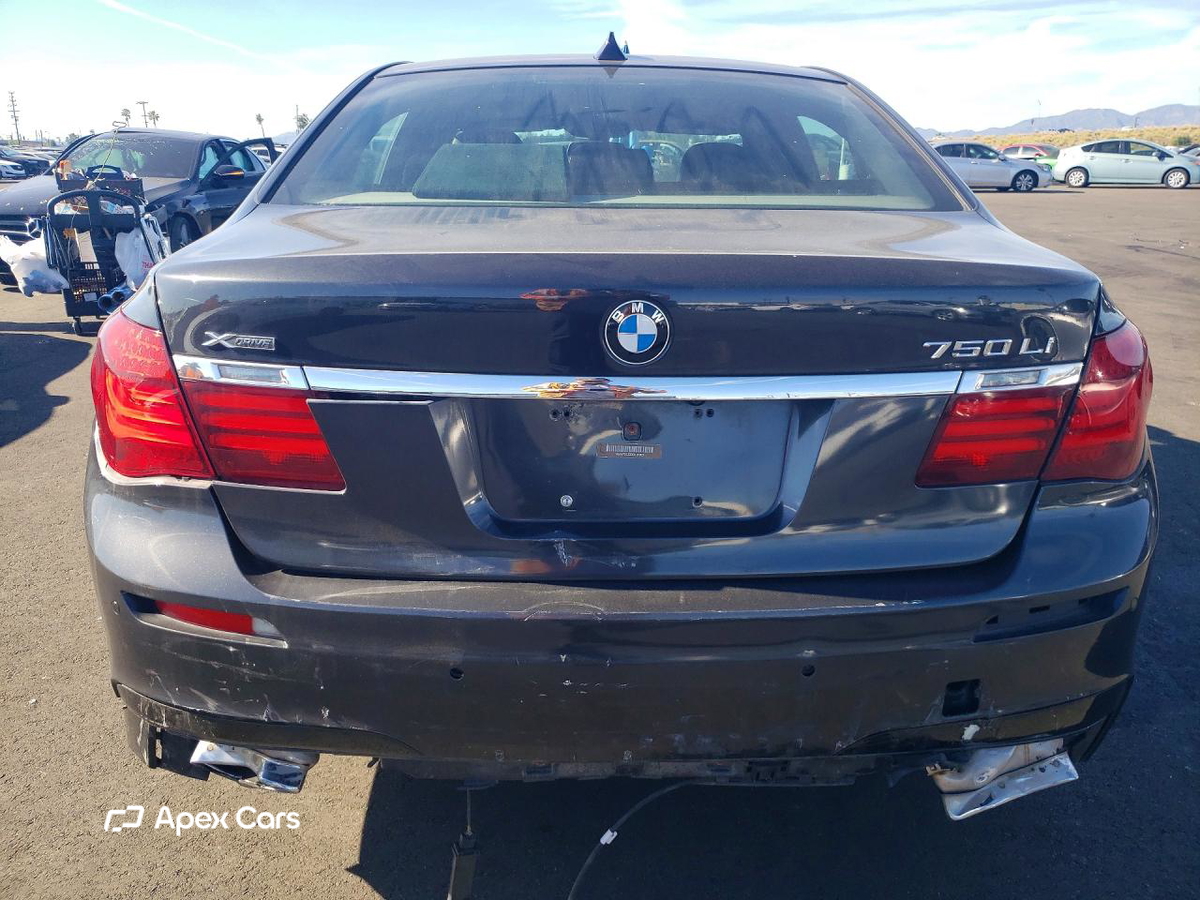BMW Series 7 2013