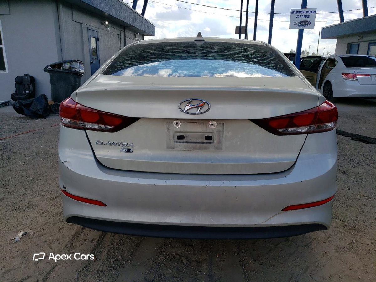 Hyundai Elantra 2017