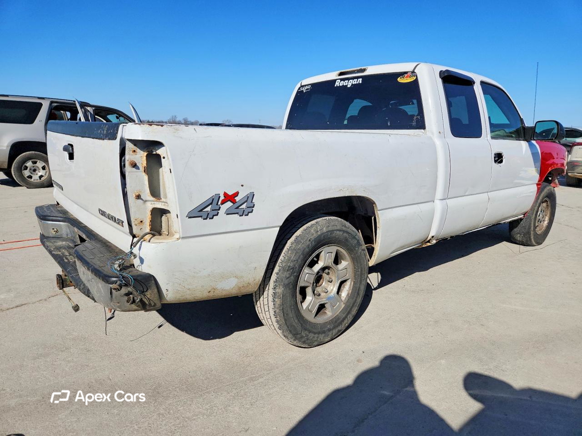 Chevrolet Silverado 2004