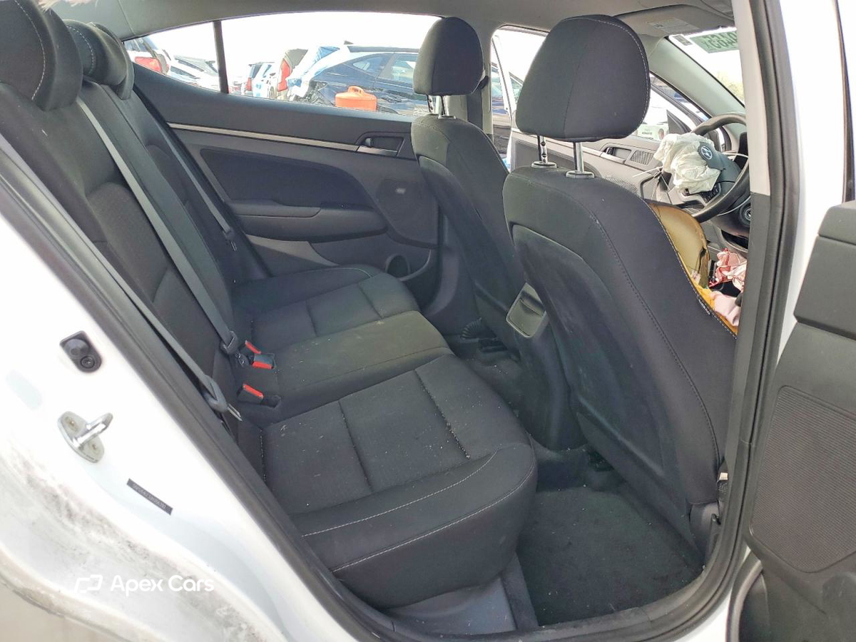Hyundai Elantra 2018