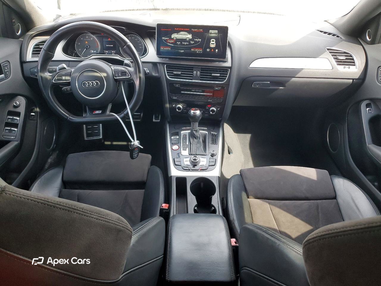 Audi RS4 2015