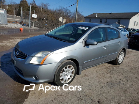 Nissan Sentra 2012 - Image 1 of 12