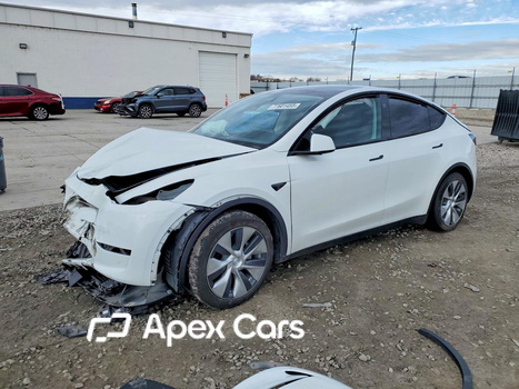 Tesla Model Y 2023 - Image 1 of 14