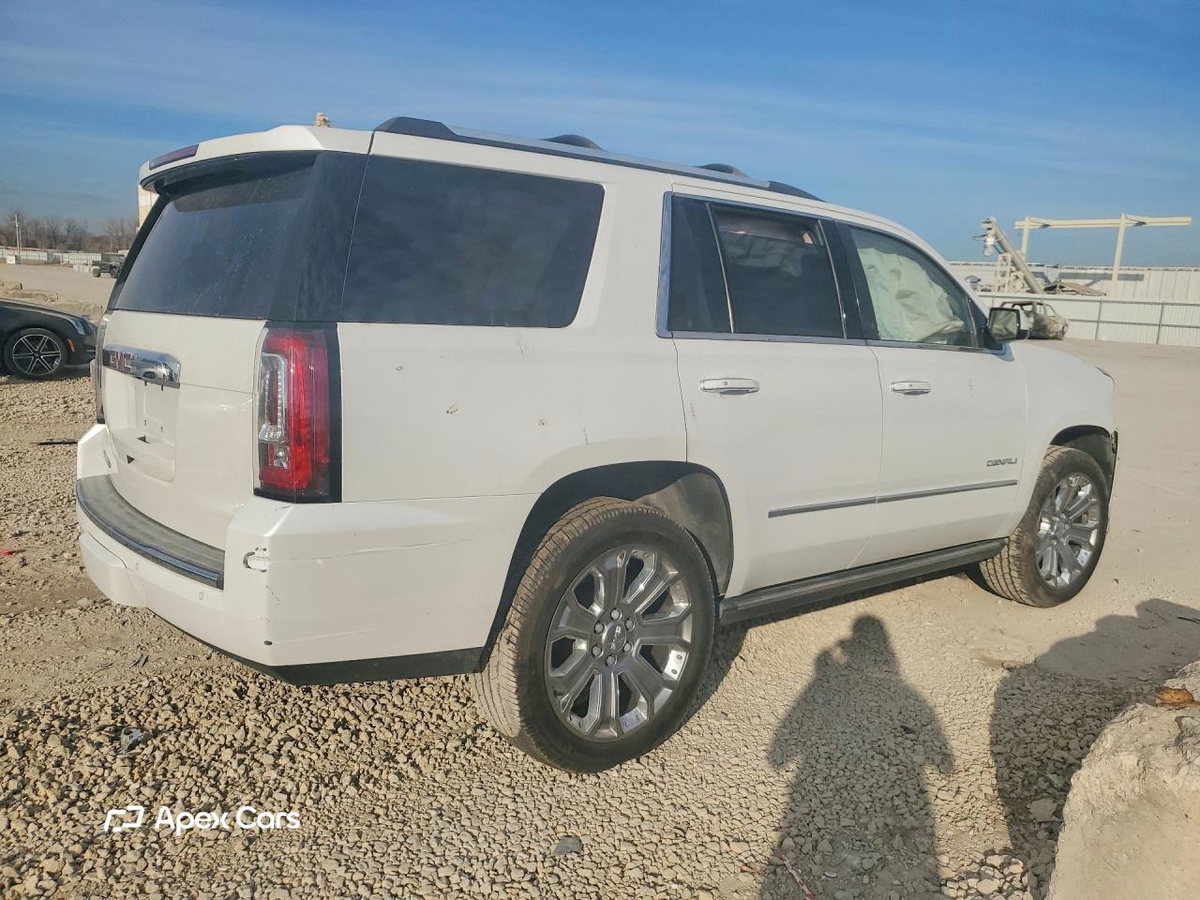 GMC Yukon 2016