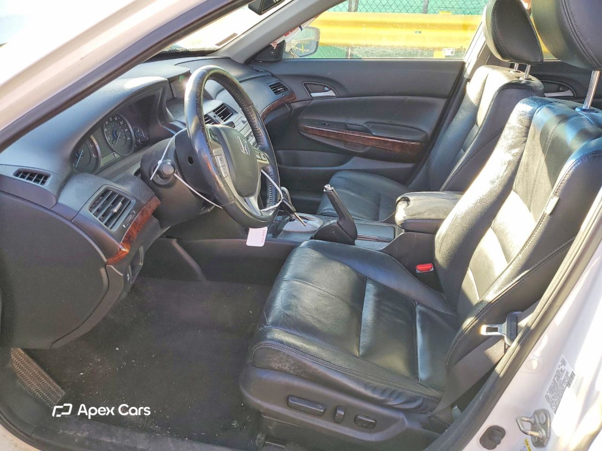 Honda Crosstour 2012