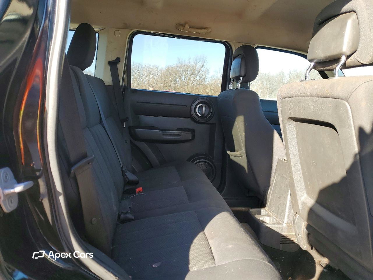 Dodge Nitro 2011