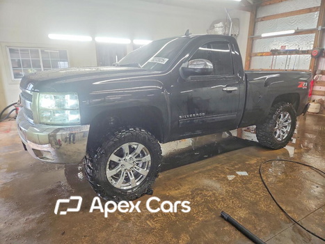 Chevrolet Silverado 2013 - Image 1 of 13