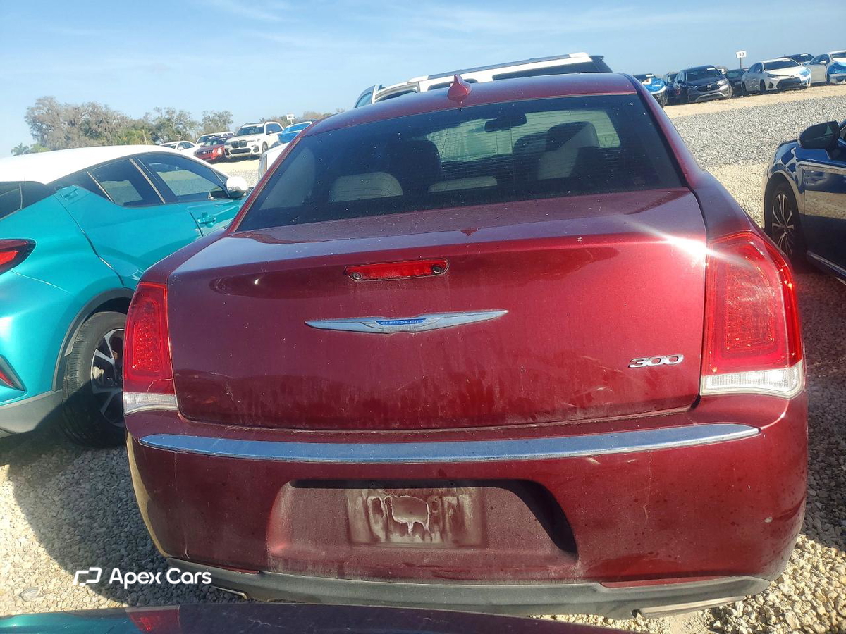 Chrysler 300 2018