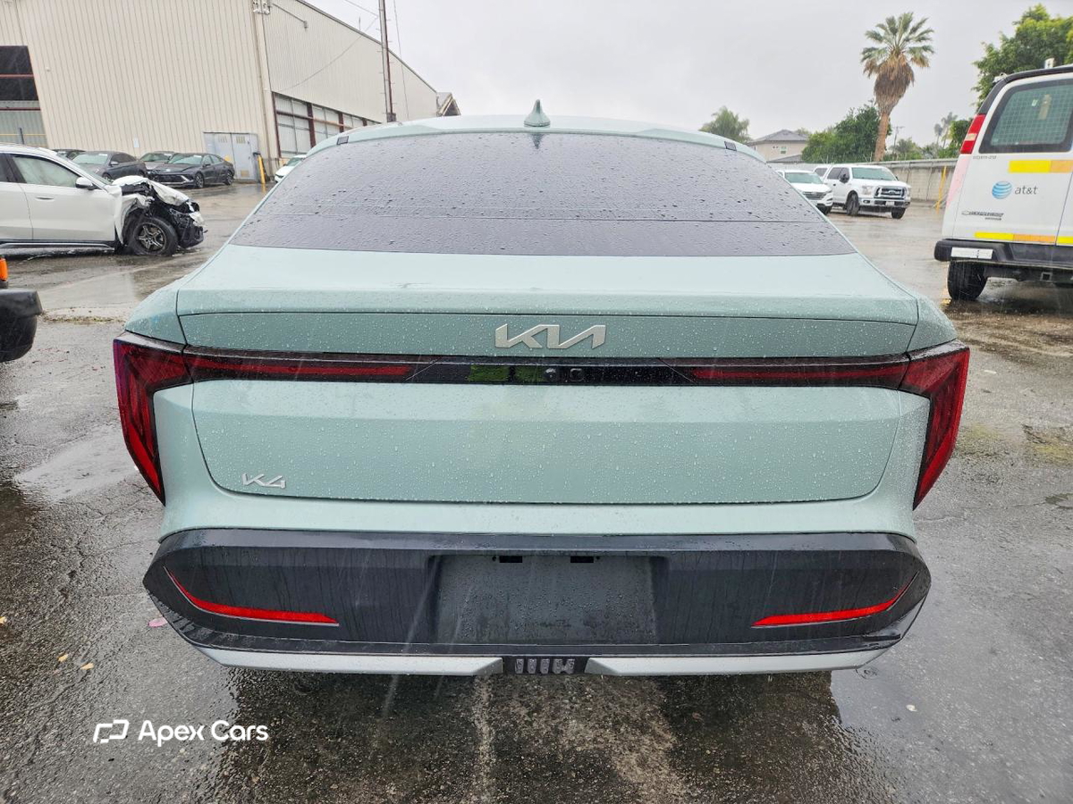 Kia K4 2025