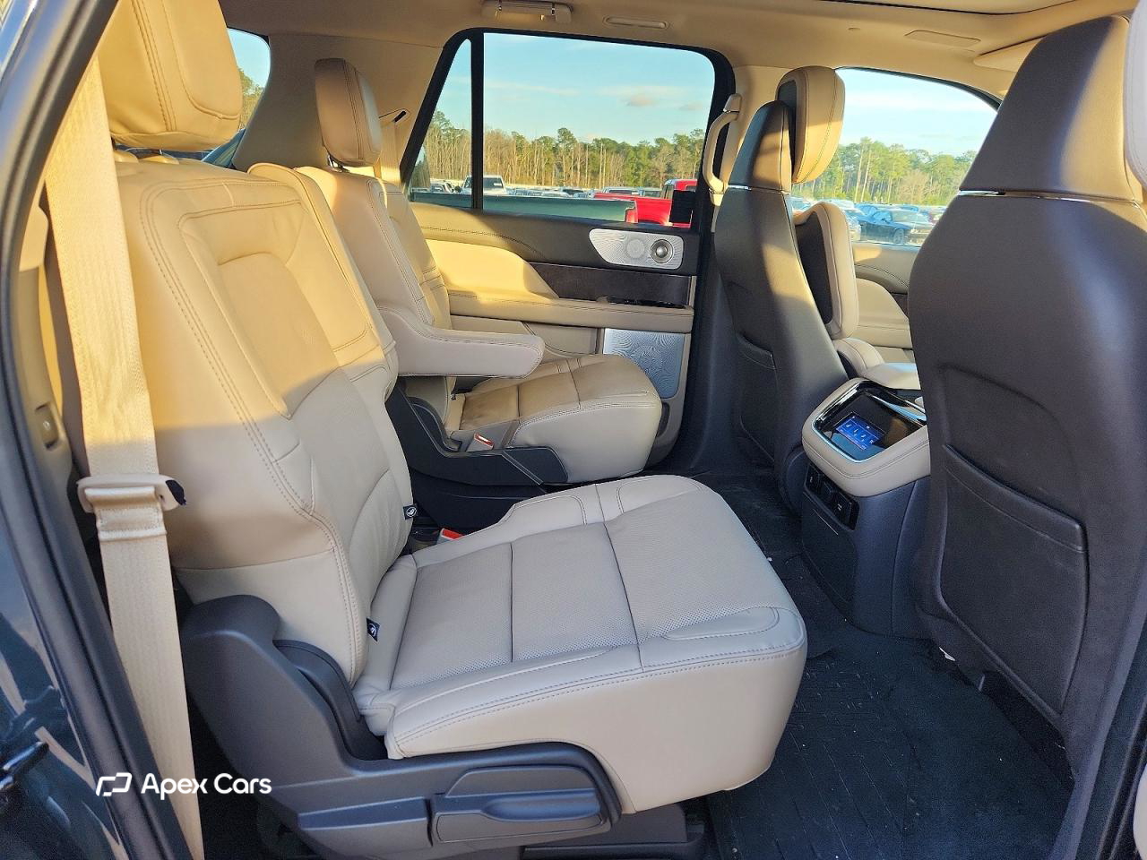 Lincoln Navigator 2024