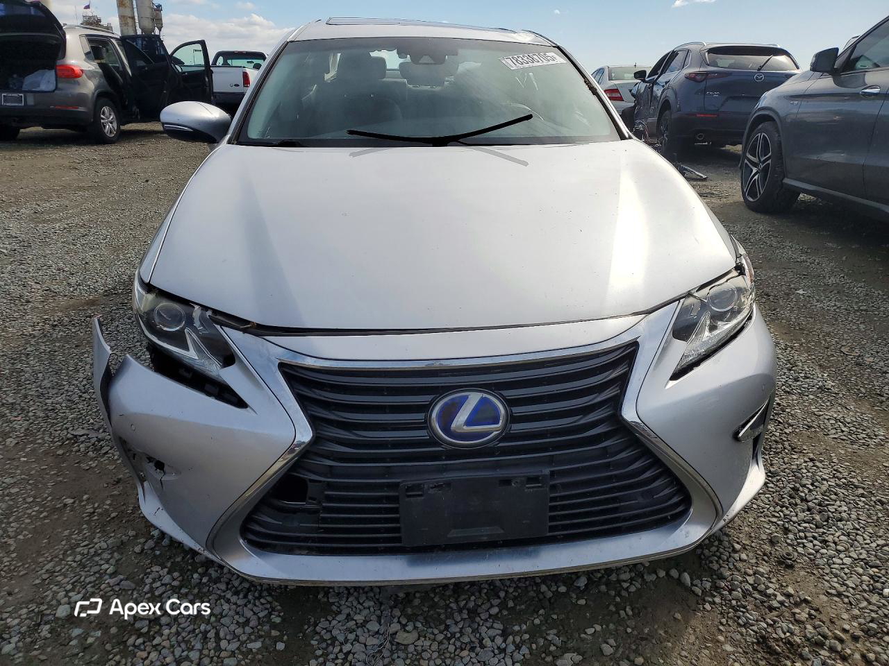 Lexus ES 2016