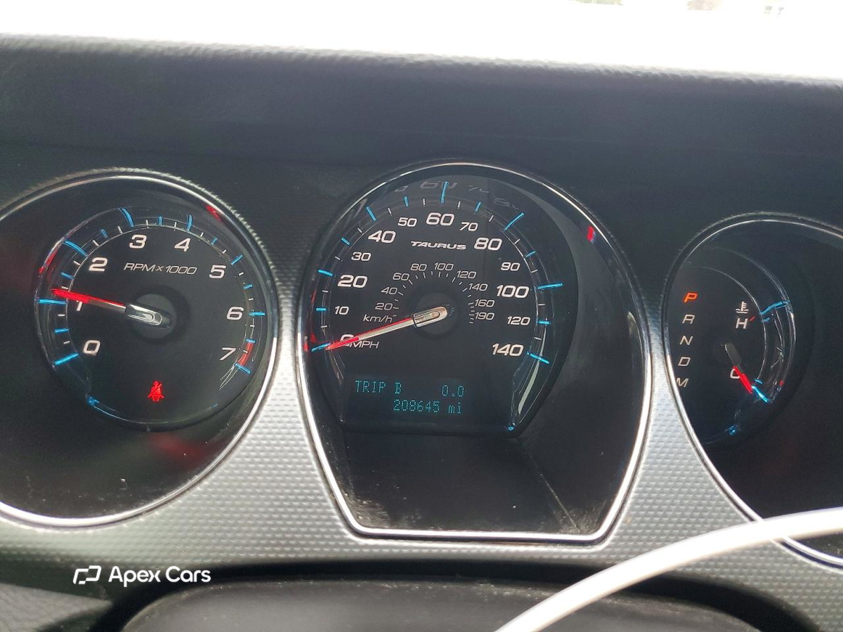 Ford Taurus 2010