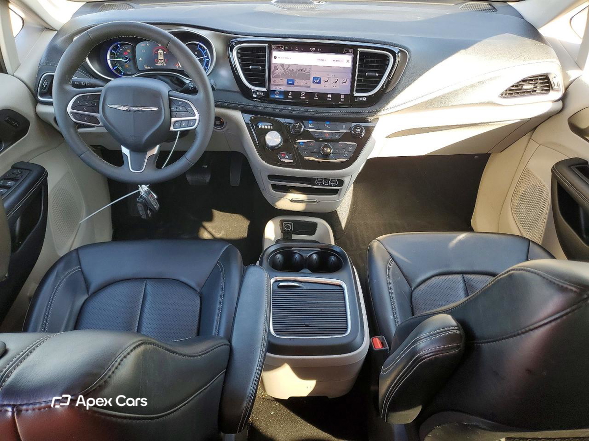 Chrysler Pacifica 2023
