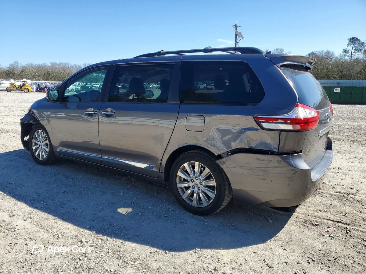 Toyota Sienna 2017