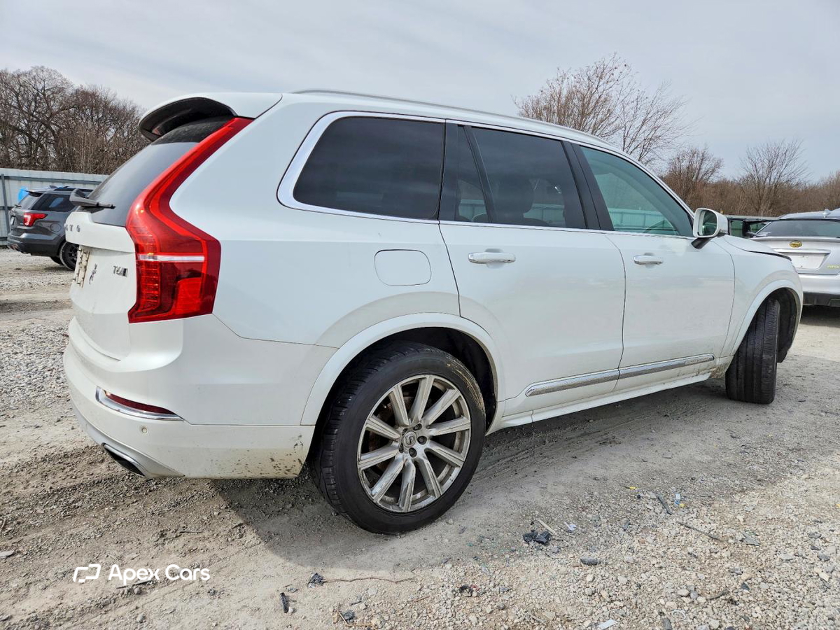 Volvo XC90 2016