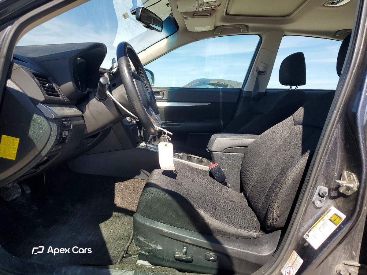 Subaru Legacy 2011