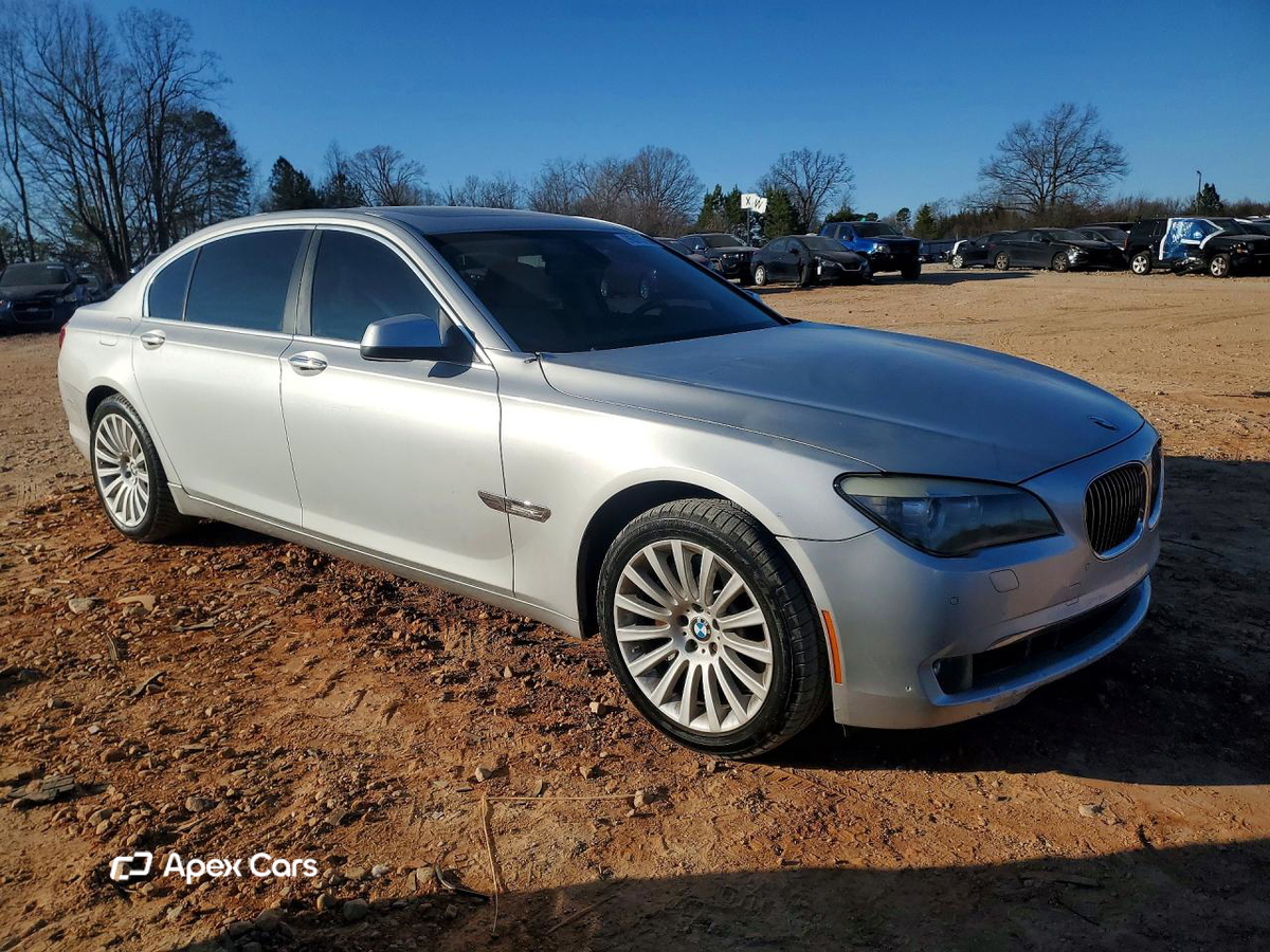 BMW Series 7 2012