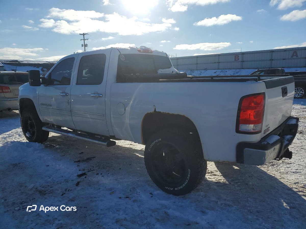 GMC Sierra 2011