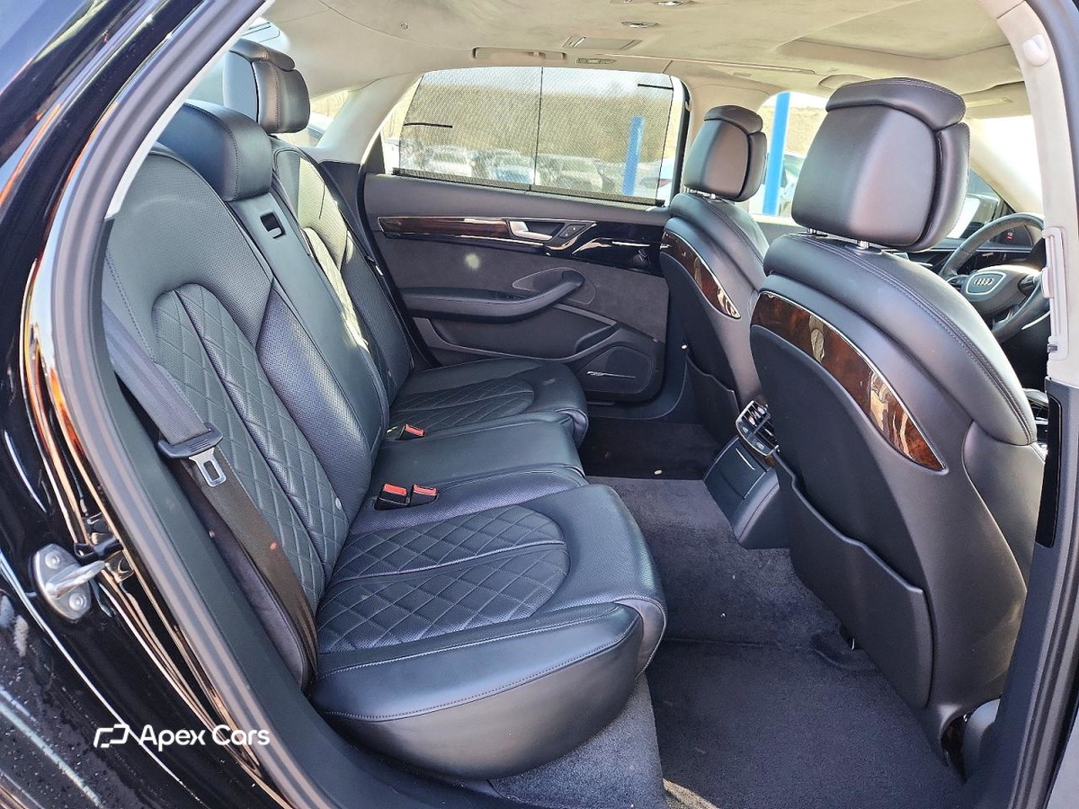 Audi A8 2015