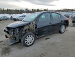 Nissan Versa 2015
