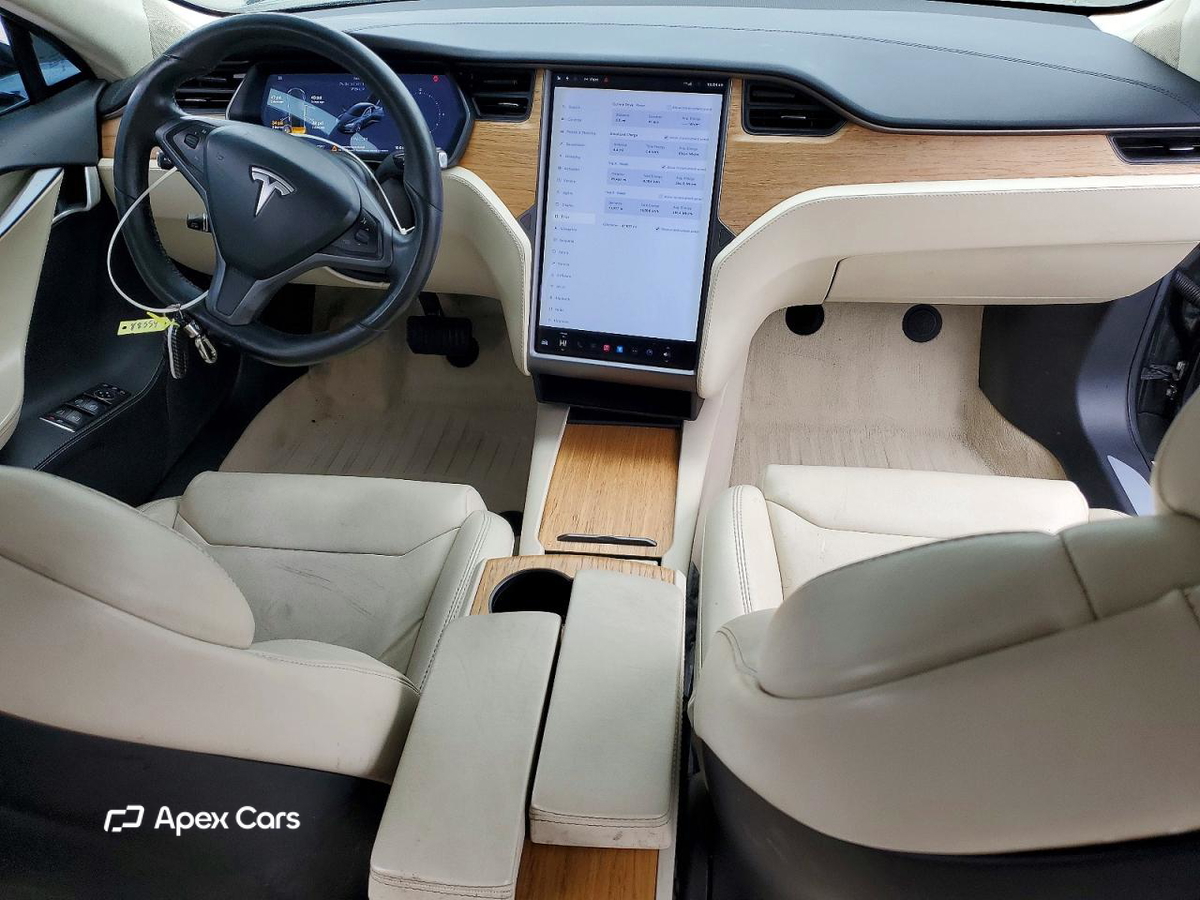 Tesla Model S 2018