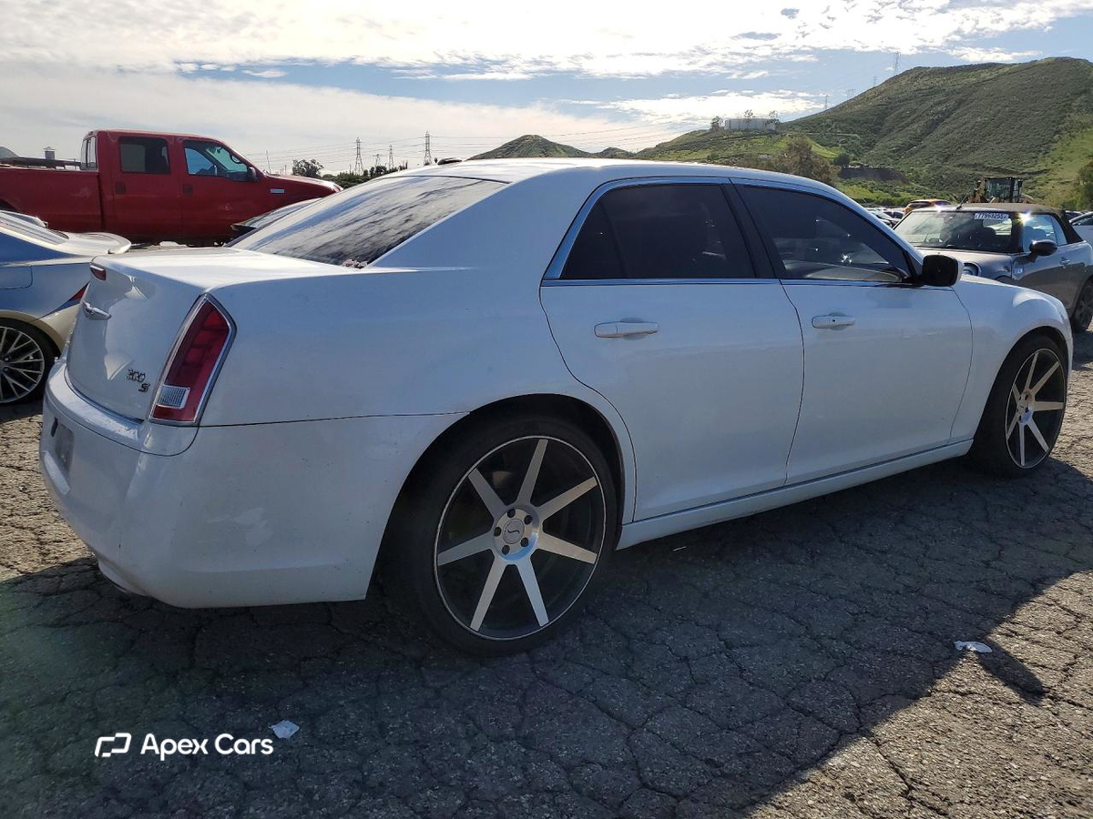Chrysler 300 2013