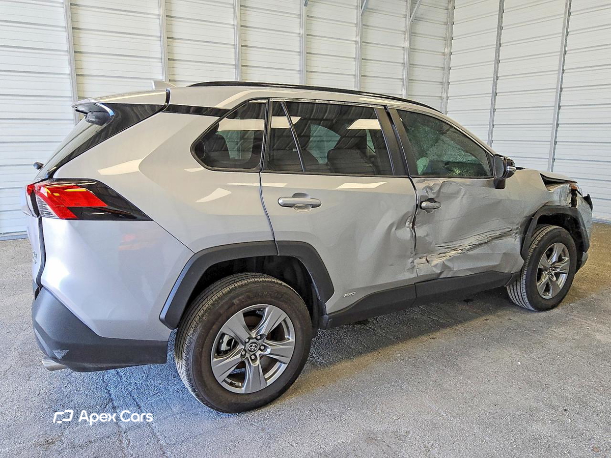 Toyota RAV 4 2025