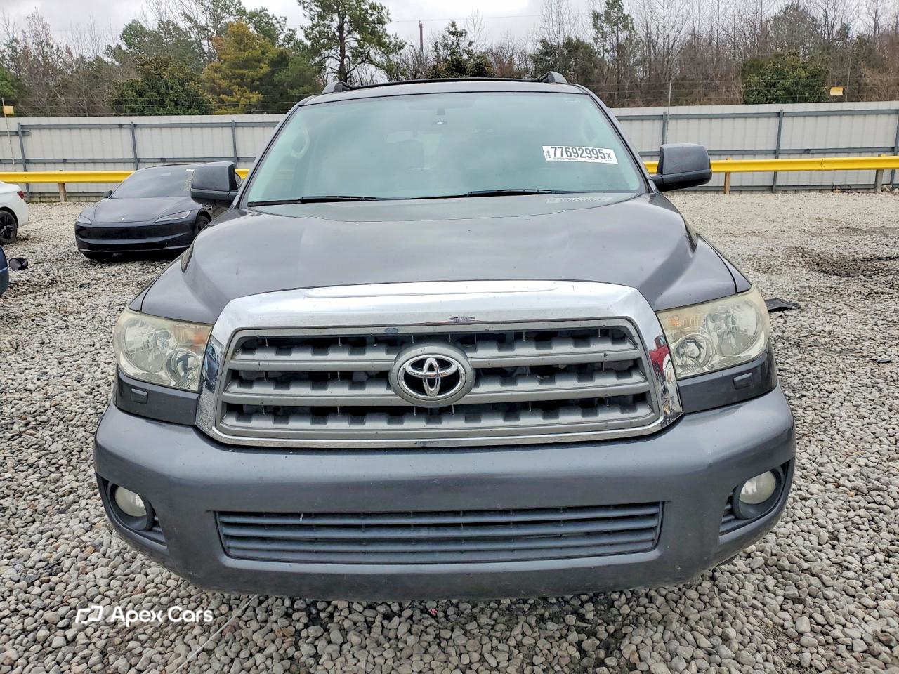 Toyota Sequoia 2013