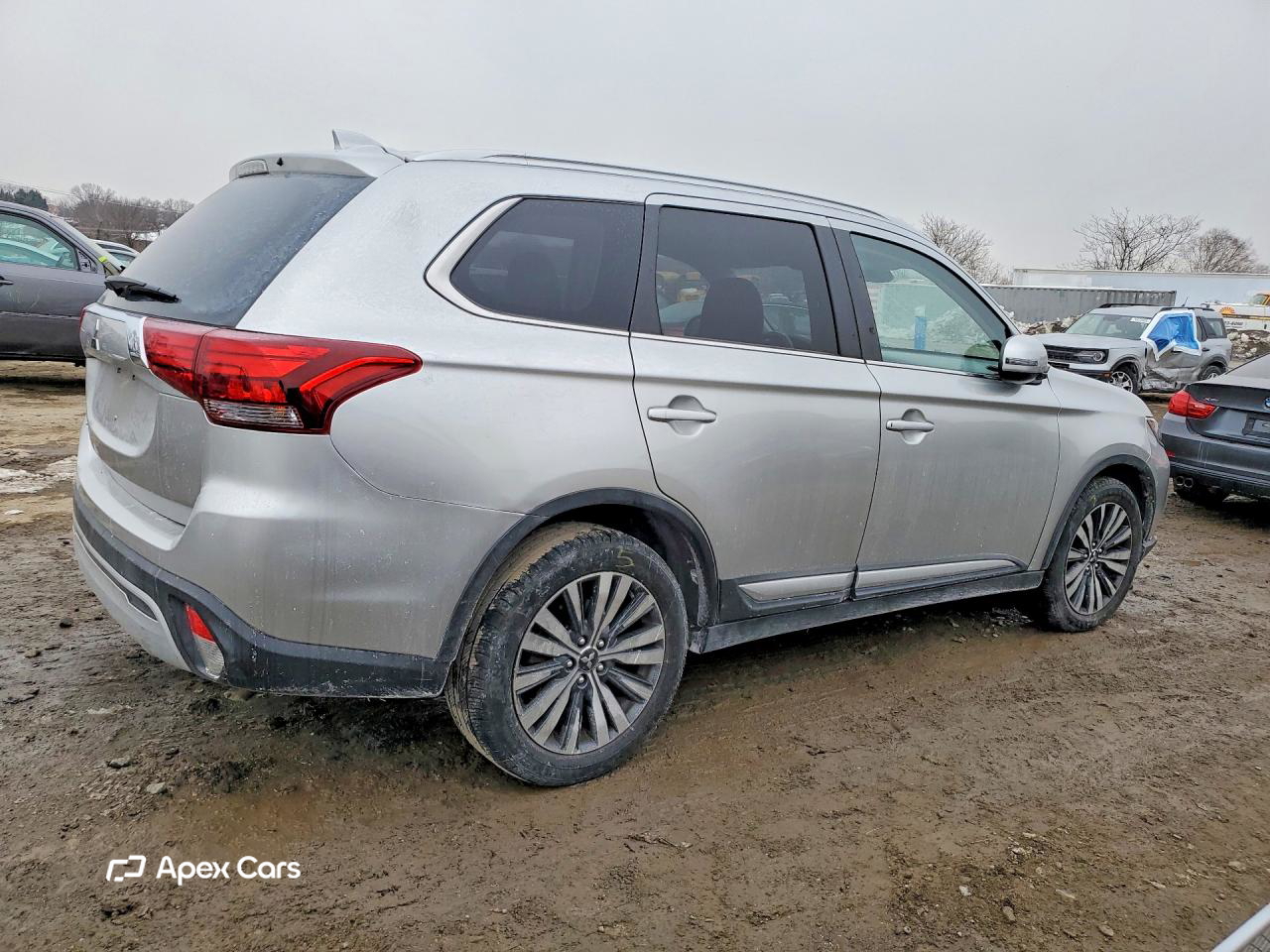 Mitsubishi Outlander 2020