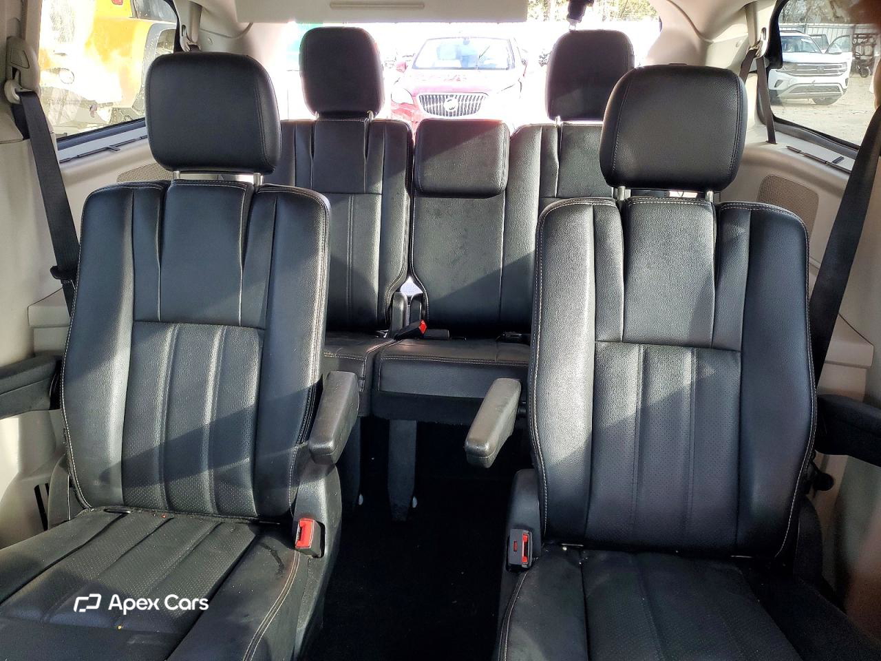 Chrysler Voyager 2013