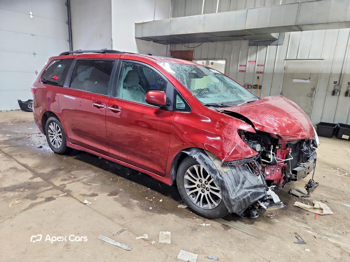 Toyota Sienna 2018