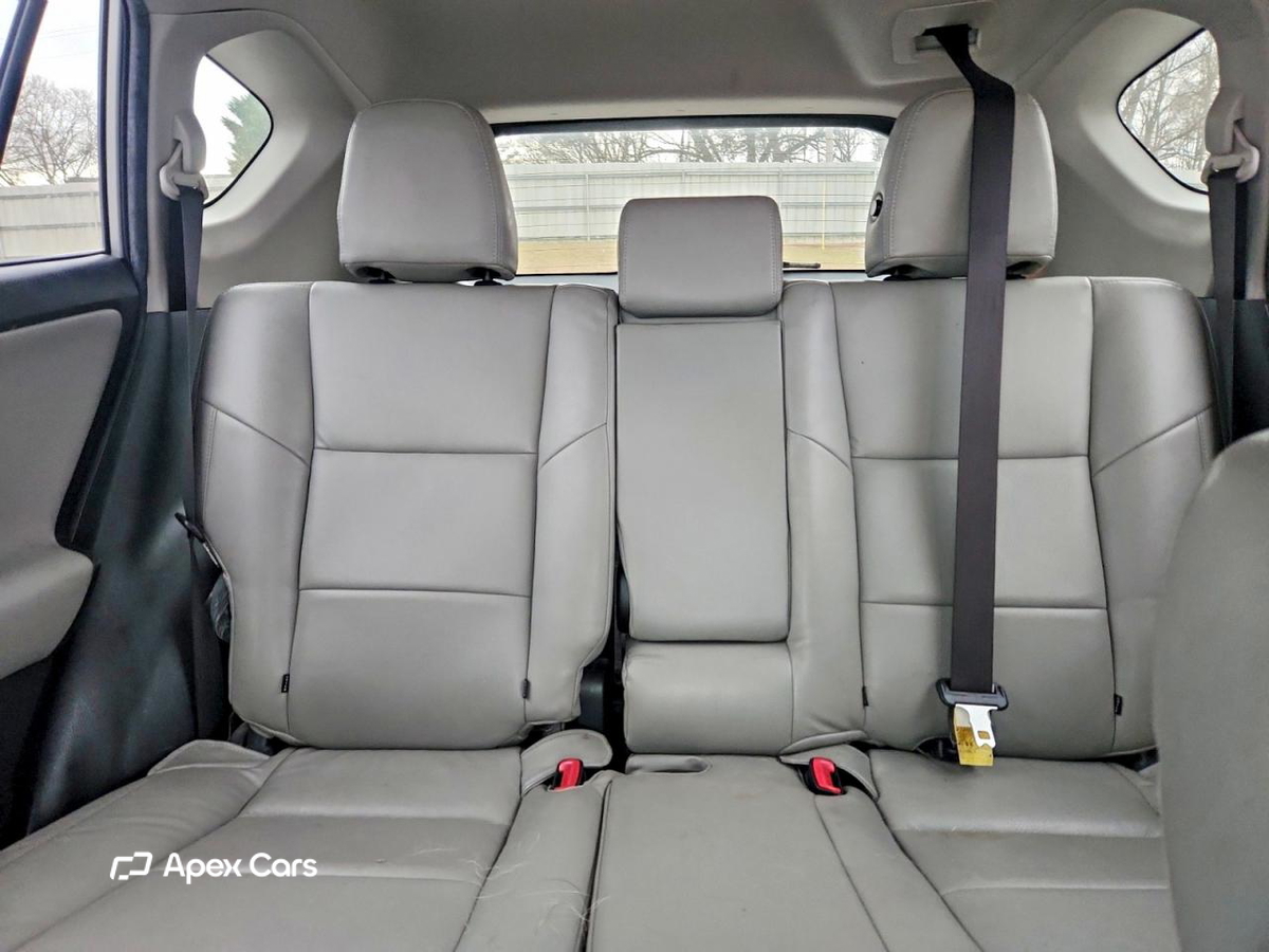 Toyota RAV 4 2015