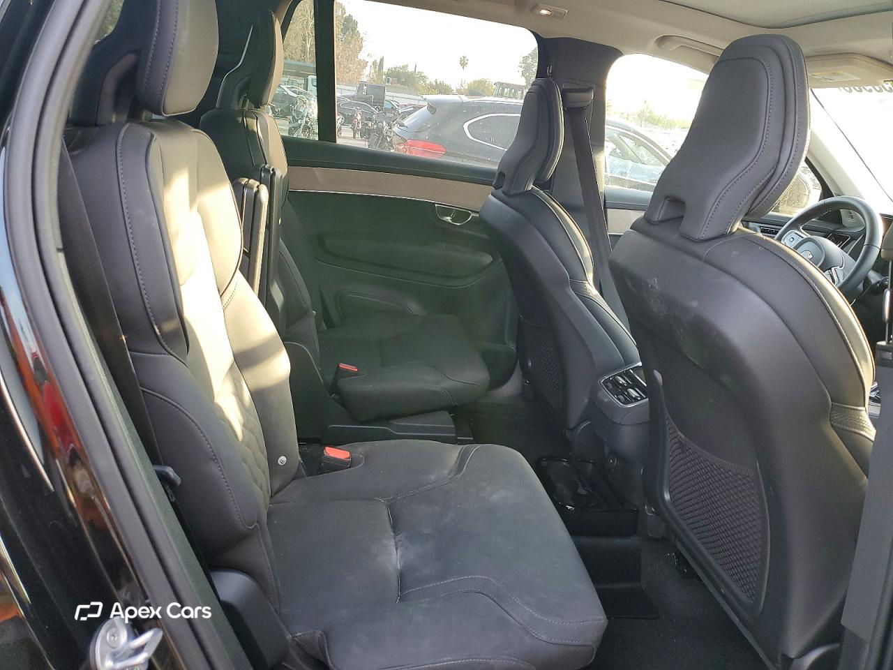 Volvo XC90 2025
