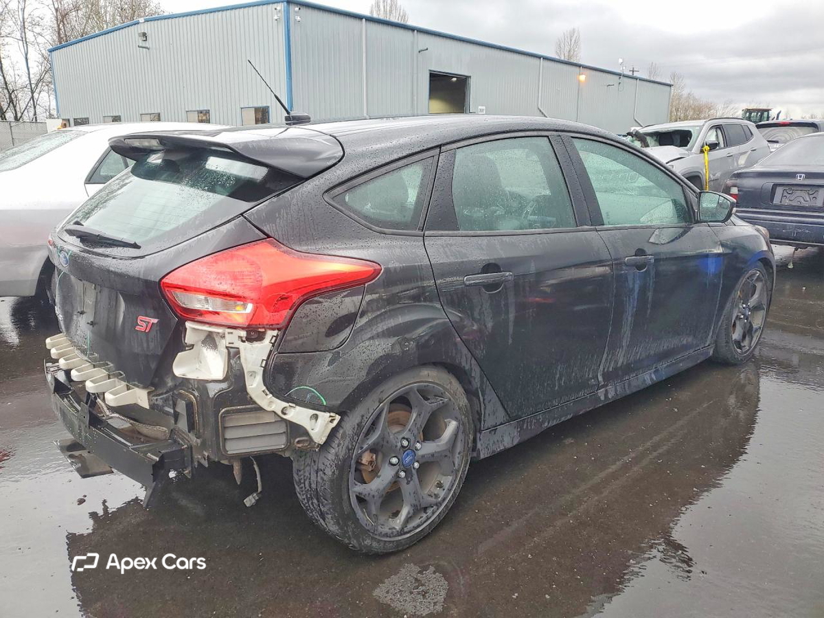 Ford Focus 2015