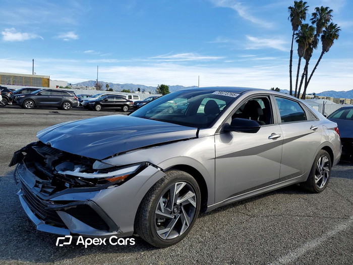 2025 Hyundai Elantra - Image 1 of 5
