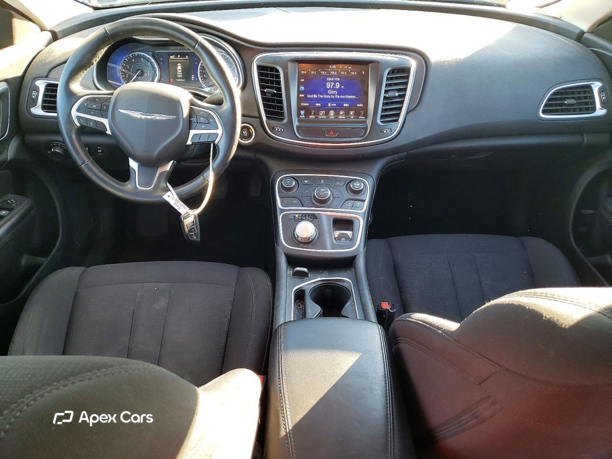 Chrysler 200 2015