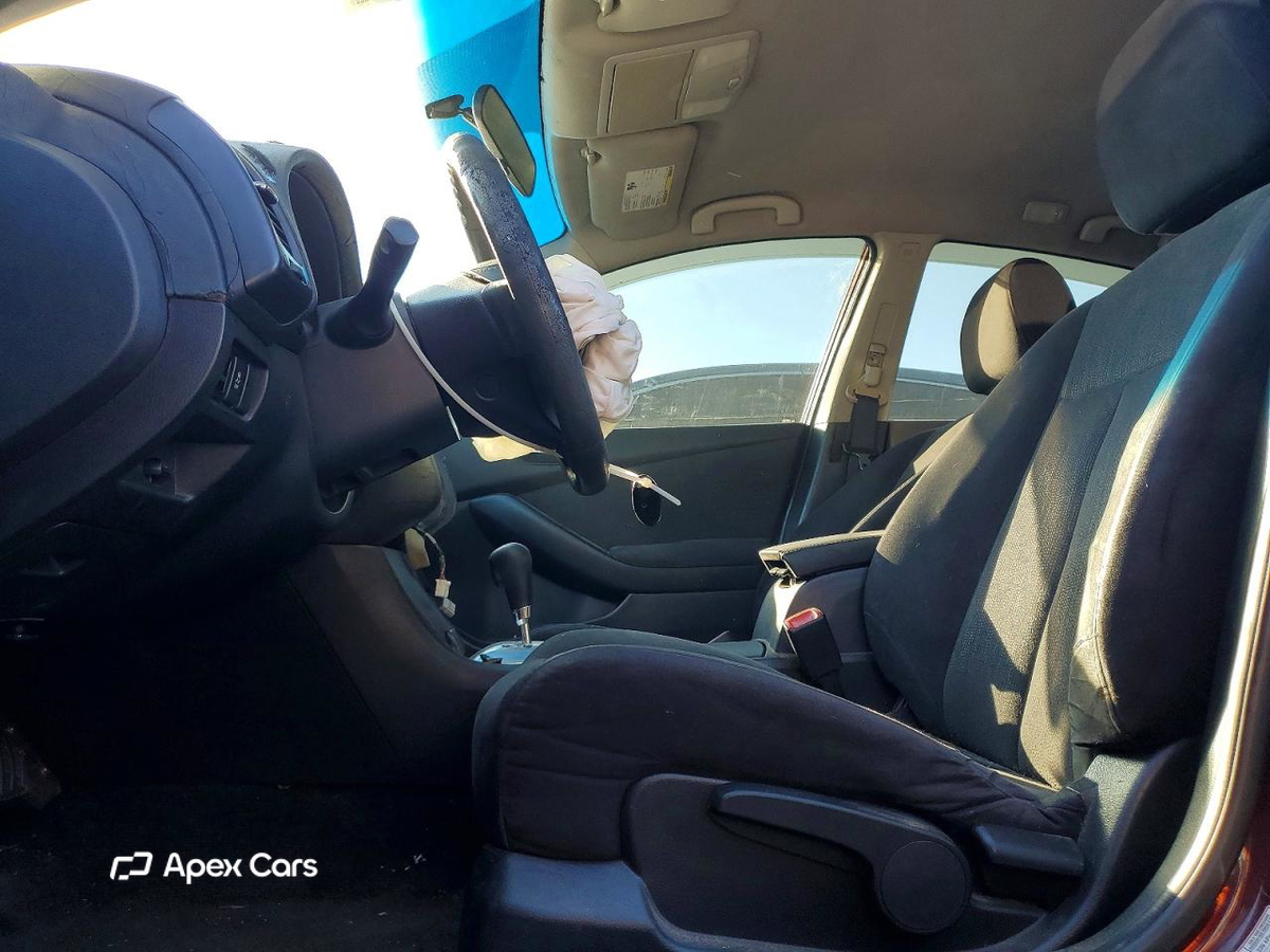 Nissan Altima 2012