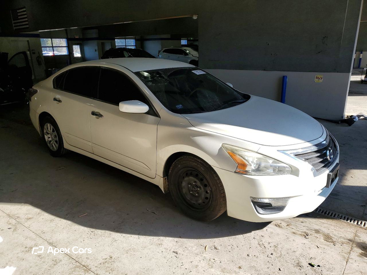 Nissan Altima 2015